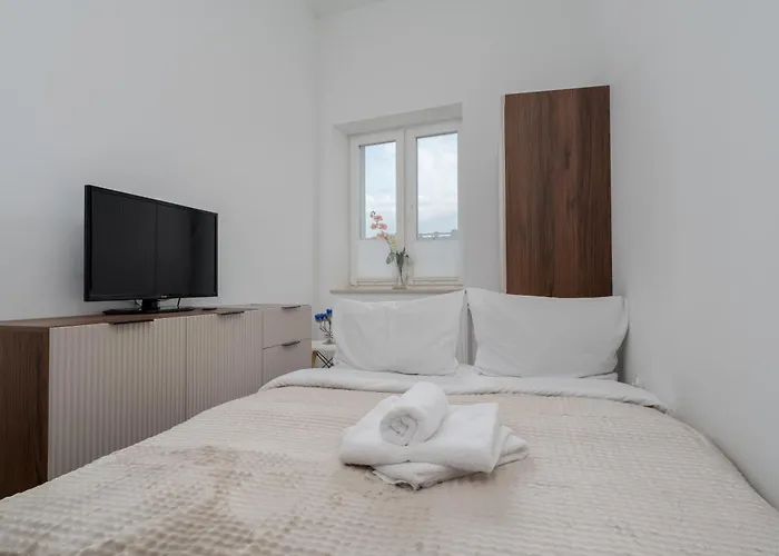 Aleja 29 Listopada Cozy By Bookinghost